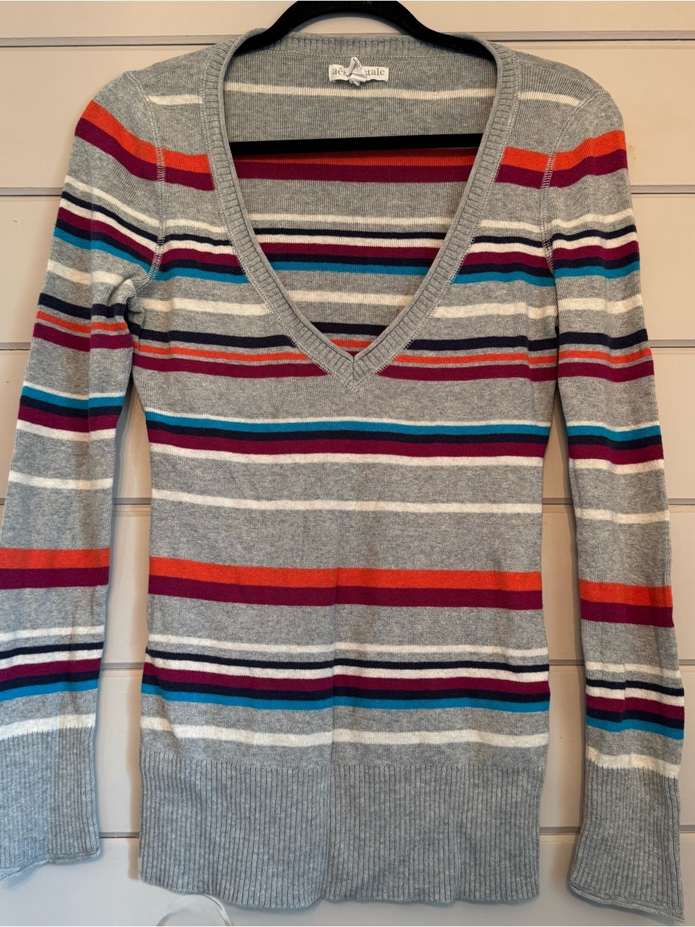 Vintage Y2K Aeropostale Women’s Gray Multicolored Striped Henley Long Sleeve Top
